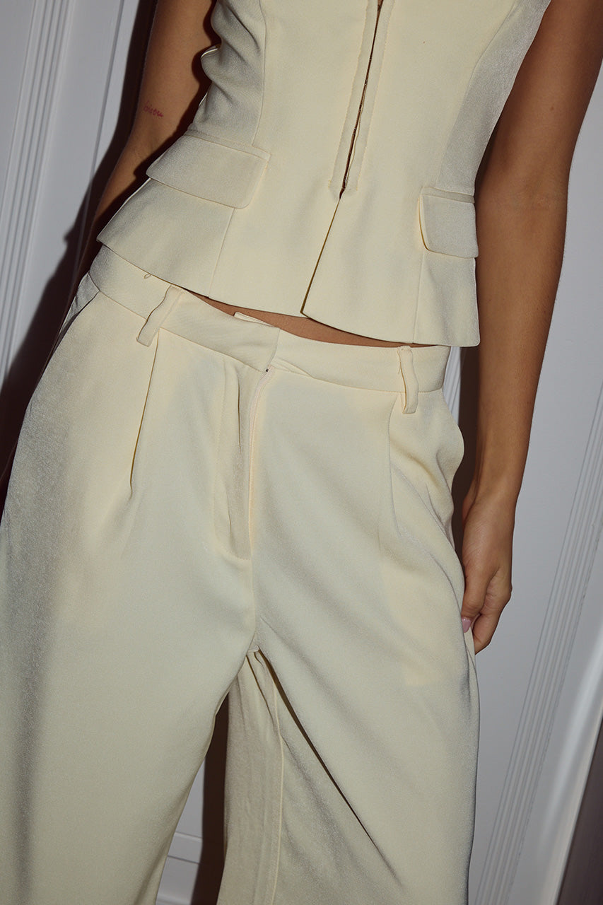 ARLA WIDE LEG PANTS - BUTTER - ARLASLEEVELESSVESTTOPBUTTERxARLAWIDELEGPANTSBUTTER_4