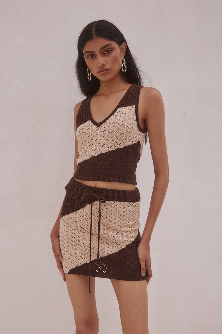 JULIE TOP - SAND/CHOCOLATE XXL - JULIETOPXJULIEMINISKIRT-SANDCHOC_1