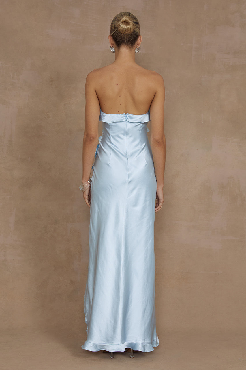 LORENA MAXI DRESS - ICE BLUE - MADDY_POLLARD_RUNAWAY-356