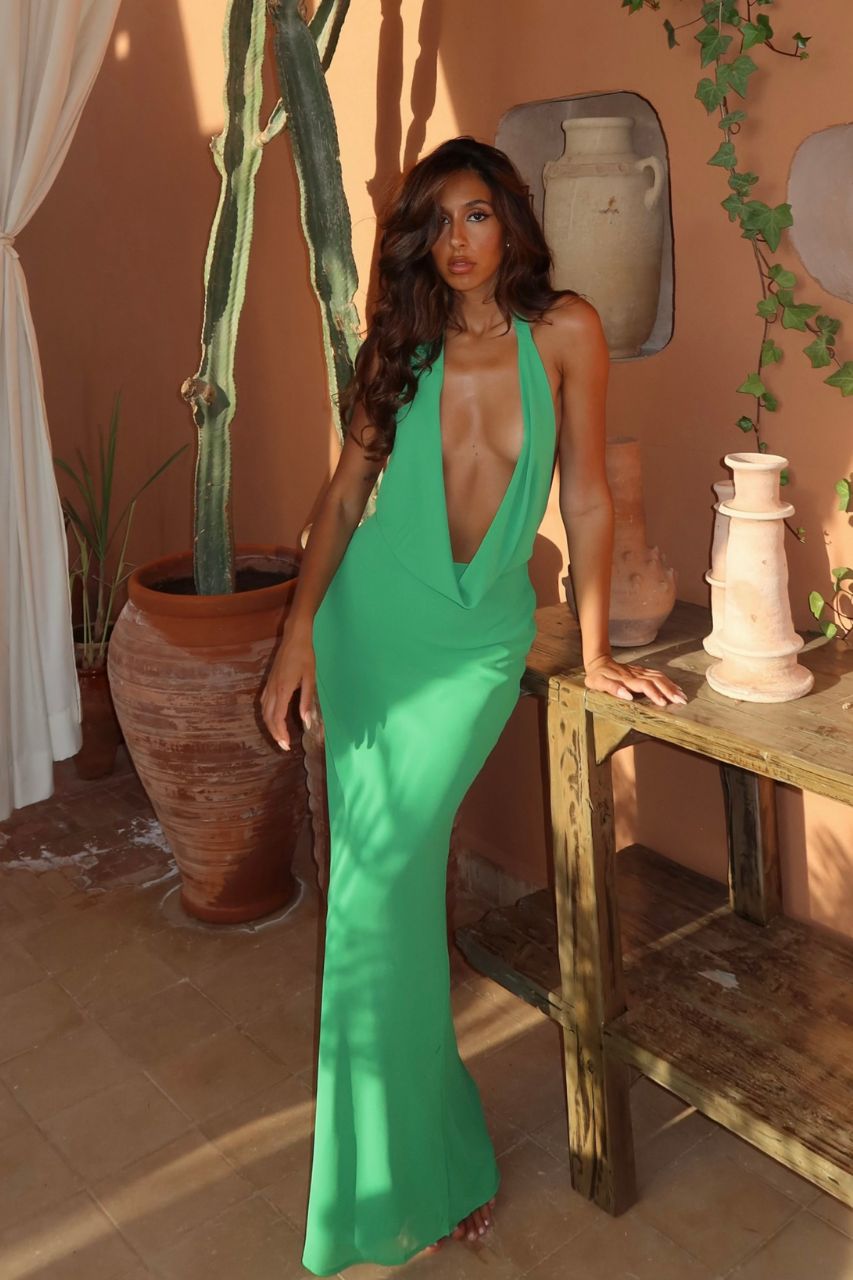 LEXIE MAXI DRESS - APPLE - SHOPIFYIMAGERESIZE-JENN_16