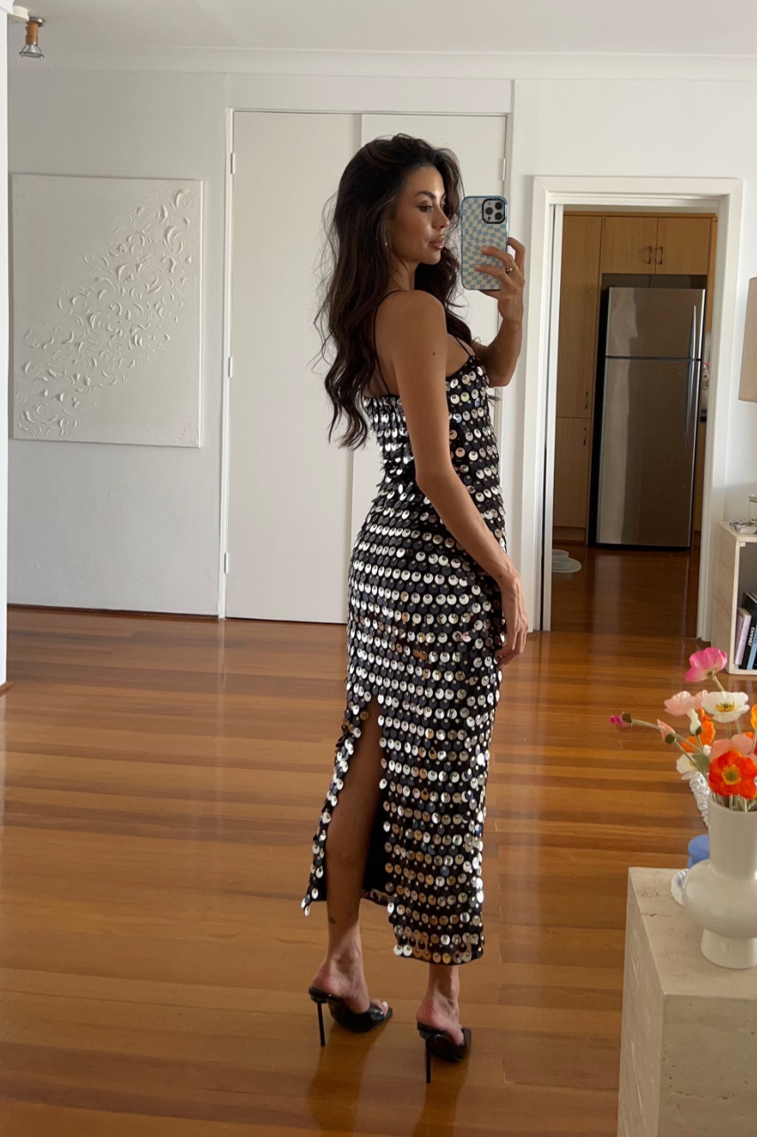 LACANZA MIDI DRESS - BLACK - SHOPIFYIMAGERESIZE-JENN_1_e1b28f74-2443-4d97-aa6a-21b77f513884