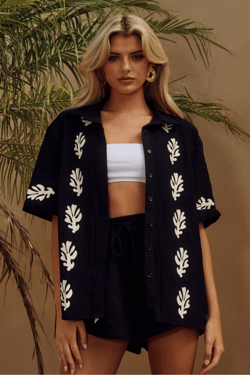 AMALIA SHORT - BLACK/SAND - SHOPIFYIMAGERESIZE-JENN_6_2768c63f-d487-4539-bb79-6c15dccbc0b0