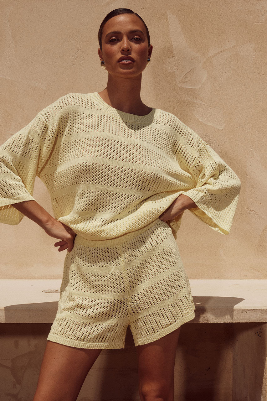 SAMIA TOP - LEMON - WEBRESIZED_39_2ce672e4-95d2-4778-8555-de3bd144984f