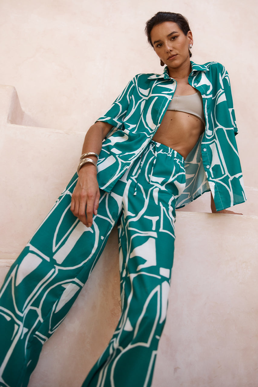 GIANI PANT - GREEN - WEBRESIZED_39_38f0451b-0fad-4570-b276-b27e3591b126