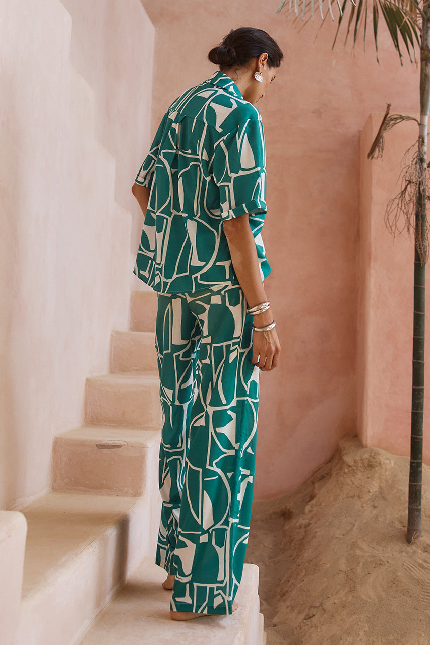 GIANI PANT - GREEN - WEBRESIZED_47_57e141e6-8afb-40b7-a76c-9c0980080a0b
