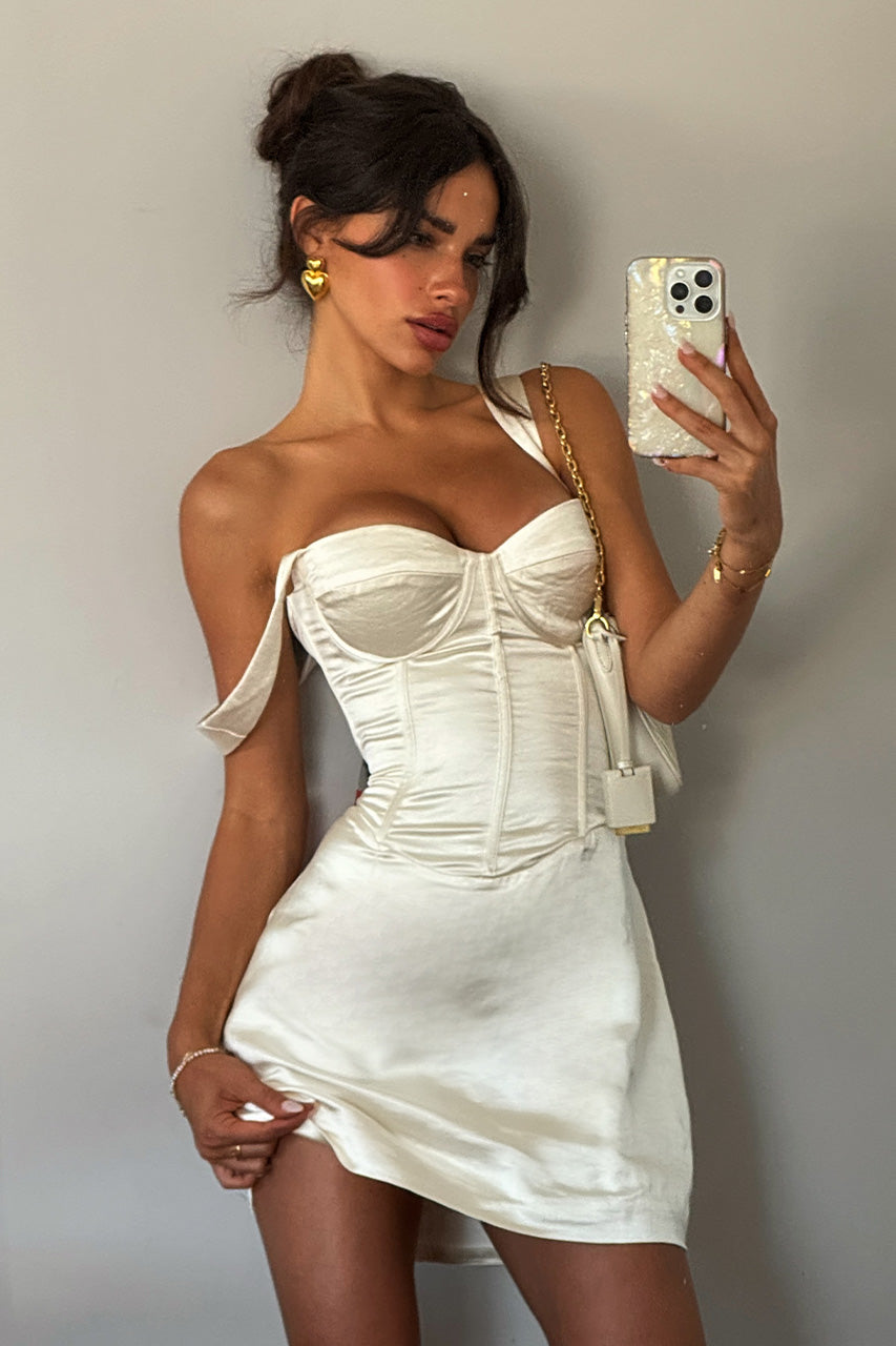 OURA MINI DRESS - WHITE - annette__kovouraminidressivory