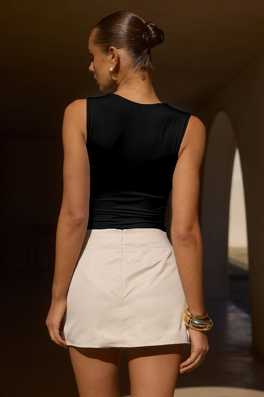 REIGN TOP - BLACK - reign-top-black-2-resized