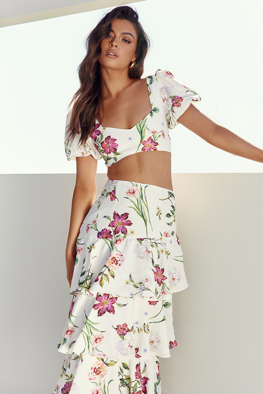 Yokana Top - White Floral - WEBRESIZED93_e390890b-ffe4-4c55-8be1-9986819a699e